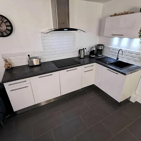 Le Mail A La - Appt T2 4 Couchages Port Leucate. Ref: 2mai_603 Mae-3184