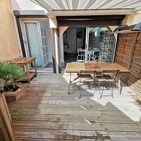 Le Mail A La - Appt T2 4 Couchages Port Leucate. Ref: 2mai_603 Mae-3184 *
